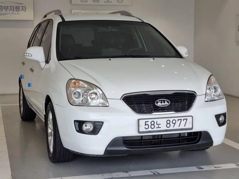 Kia Carens