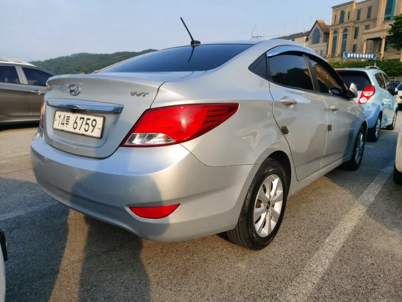Hyundai Accent
