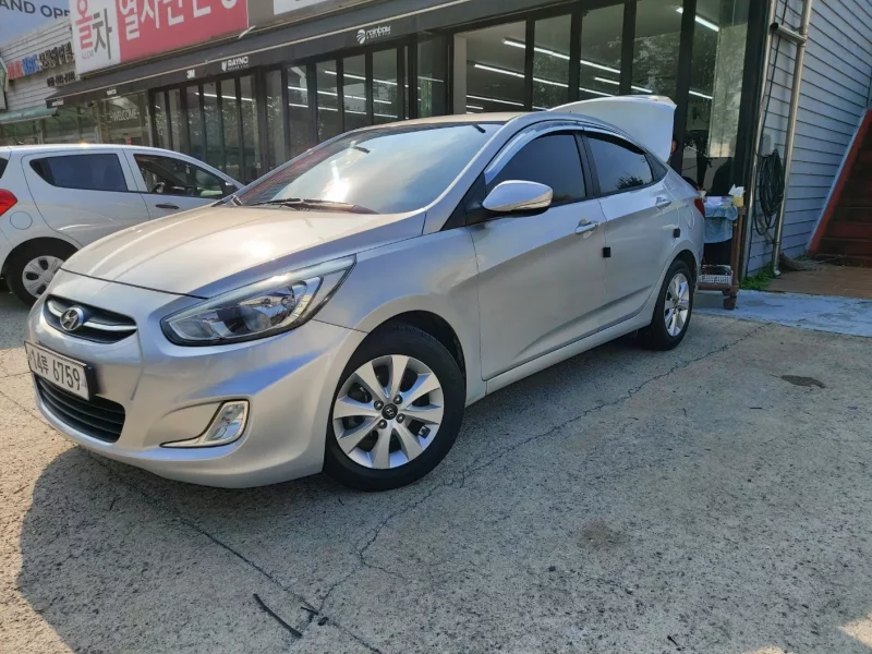 Hyundai Accent