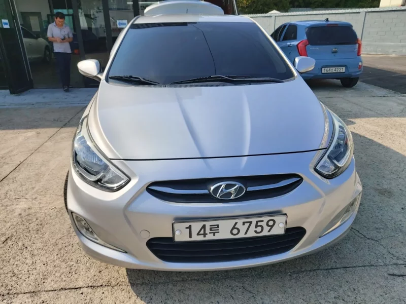 Hyundai Accent