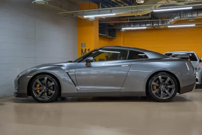 Nissan GT-R