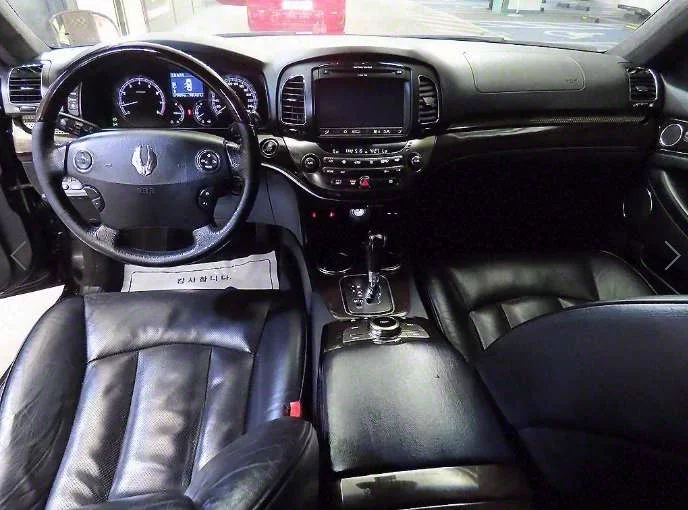 SsangYong Chairman W