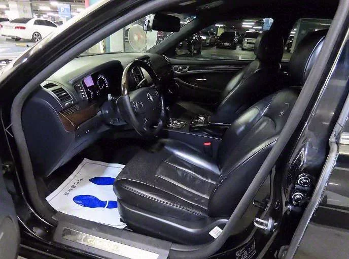SsangYong Chairman W