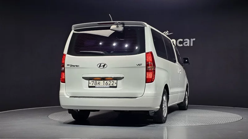 Hyundai Grand Starex