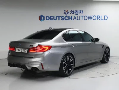 BMW M5