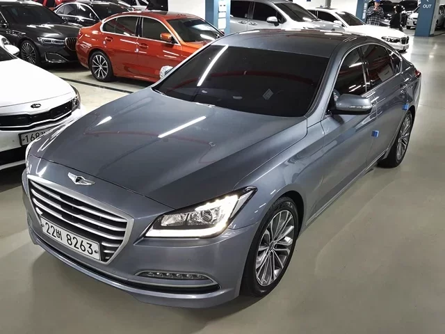 Hyundai Genesis