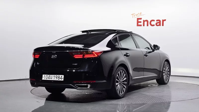 Kia K7