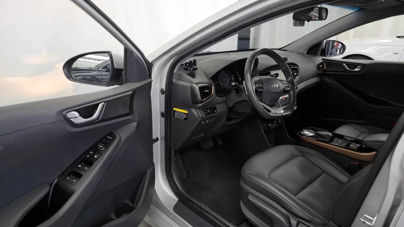 Hyundai Ioniq