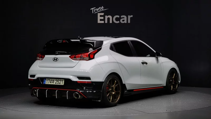 Hyundai Veloster
