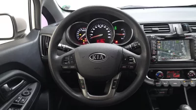Kia pride