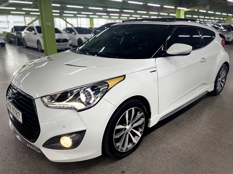 Hyundai Veloster
