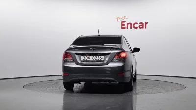 Hyundai Accent