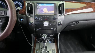 Hyundai Equus