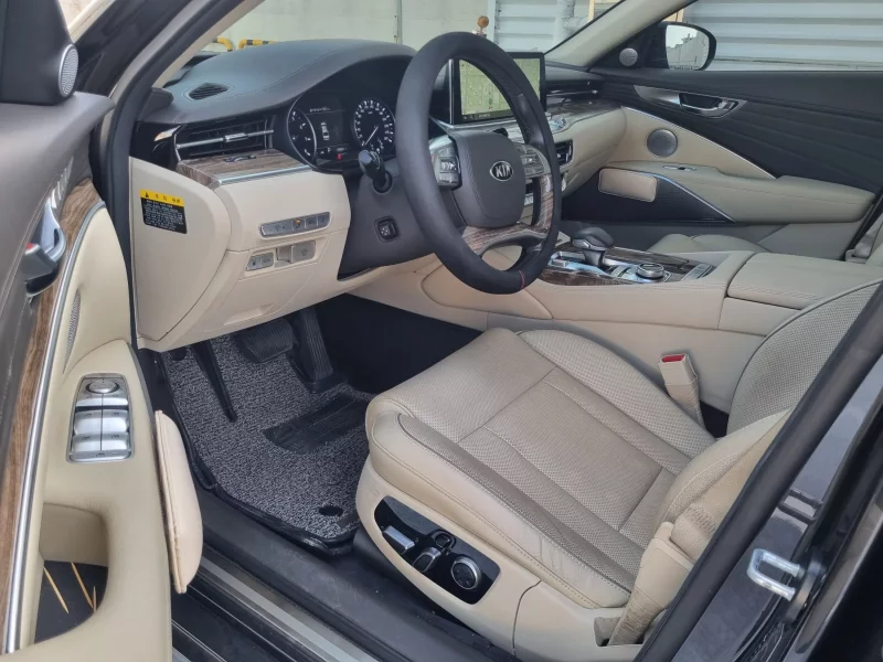 Kia K9