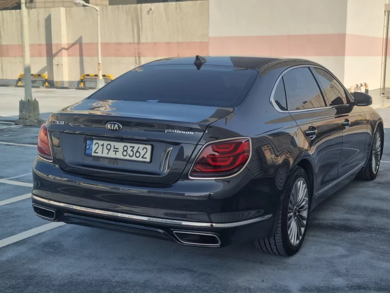Kia K9