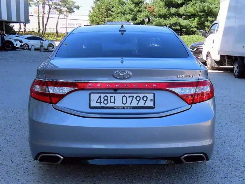 Hyundai Grandeur
