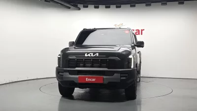 Kia Tasman