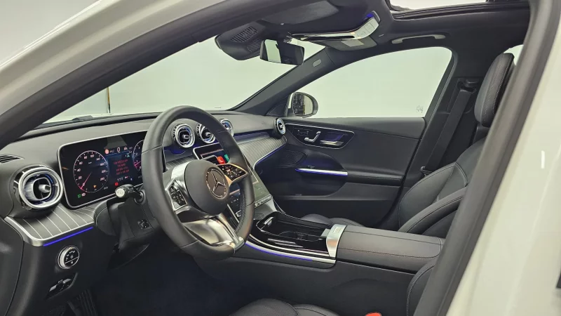 Mercedes-Benz C-Class