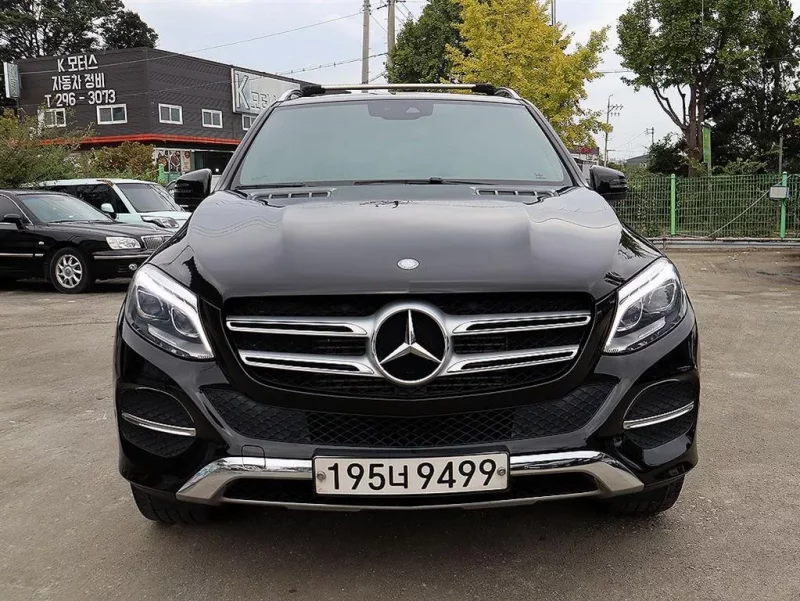 Mercedes-Benz GLE-Class