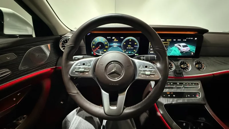 Mercedes-Benz CLS-Class