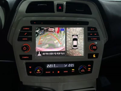 Nissan MAXIMA