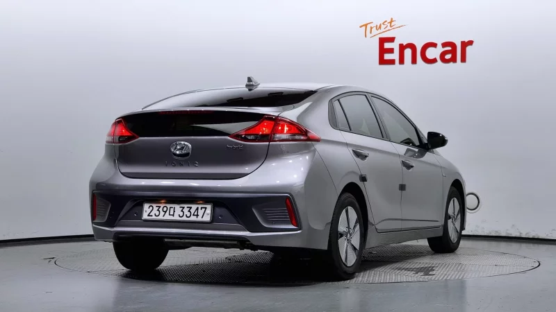 Hyundai Ioniq