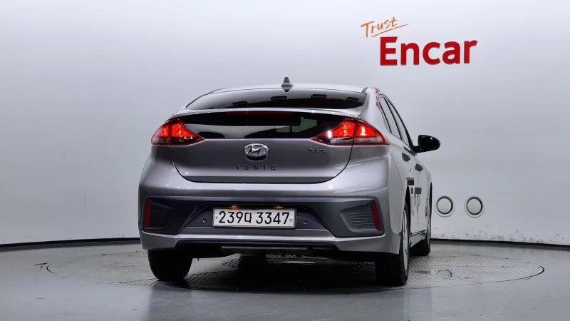 Hyundai Ioniq