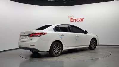 Renault Samsung SM5