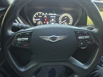 Genesis EQ900