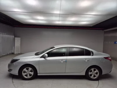 Renault Samsung SM5
