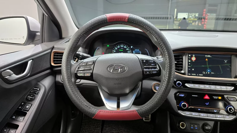 Hyundai Ioniq