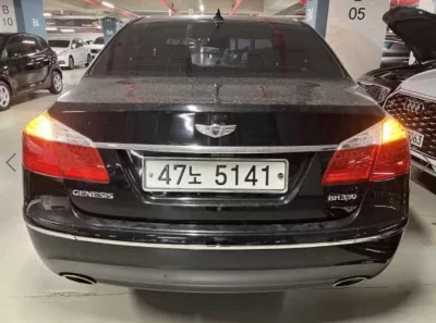 Hyundai Genesis