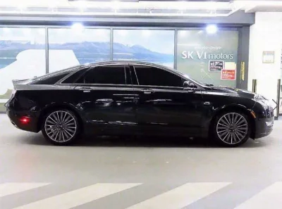 Lincoln MKZ