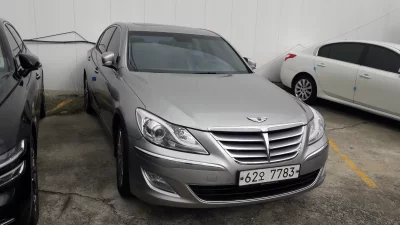 Hyundai Genesis