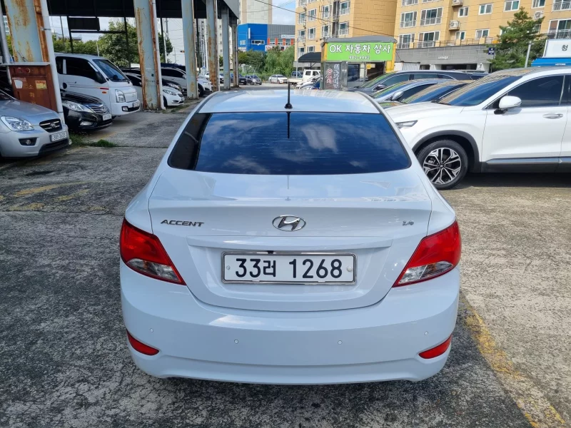 Hyundai Accent