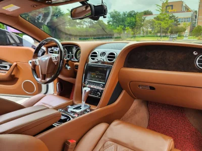 Bentley Continental