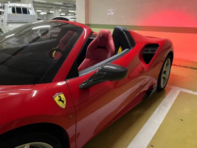 Ferrari 488