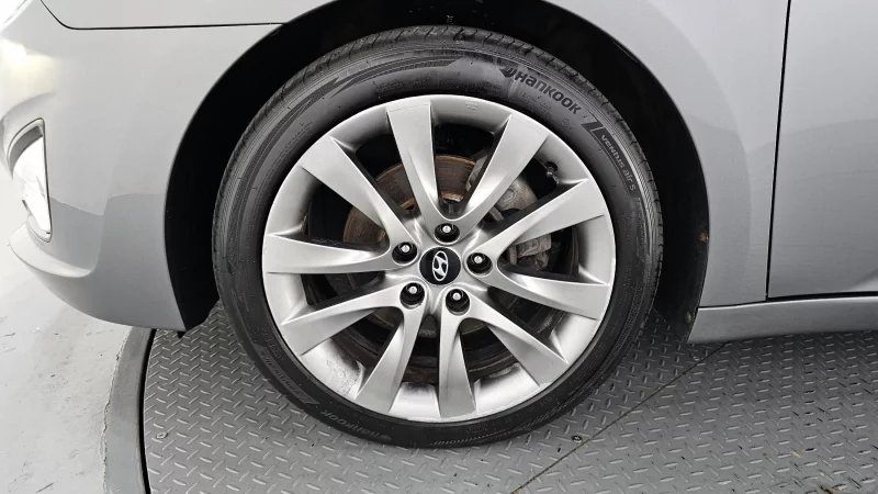 Hyundai I40