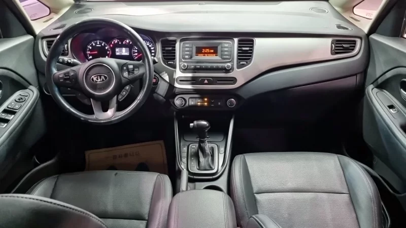 Kia Carens