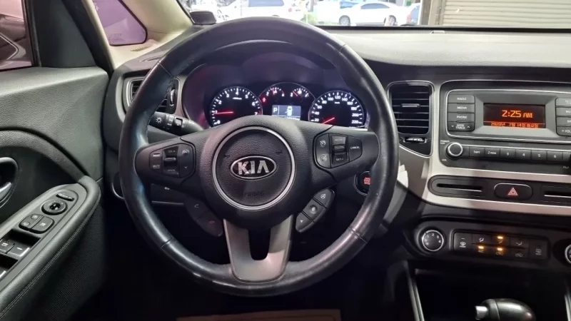 Kia Carens