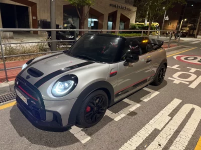 MINI Cooper Convertible