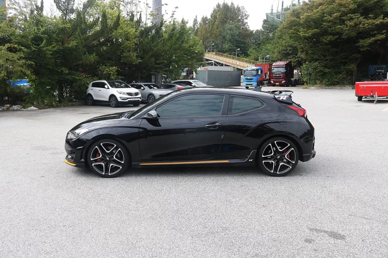 Hyundai Veloster