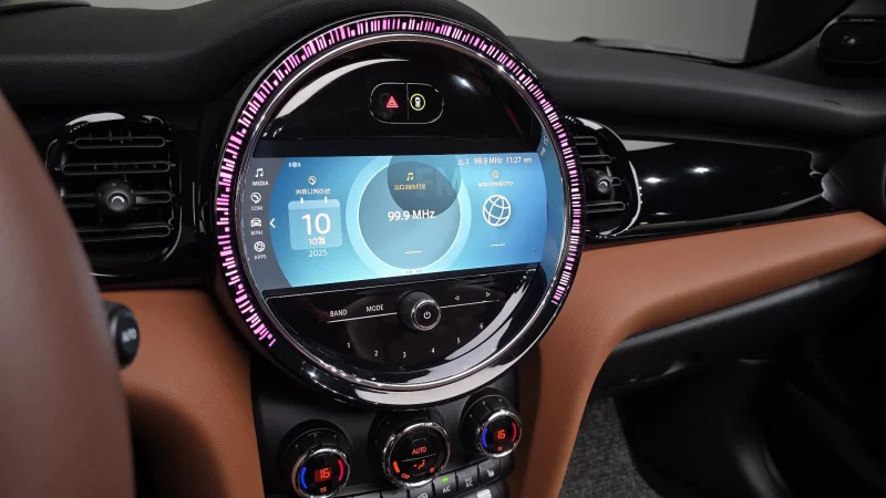 MINI Cooper Convertible