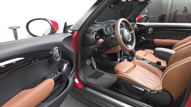 MINI Cooper Convertible