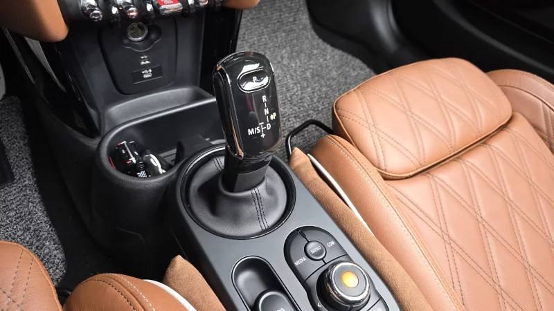 MINI Cooper Convertible