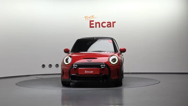 MINI Cooper Convertible