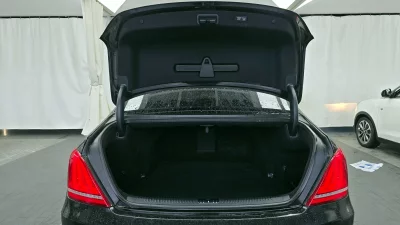 Genesis EQ900