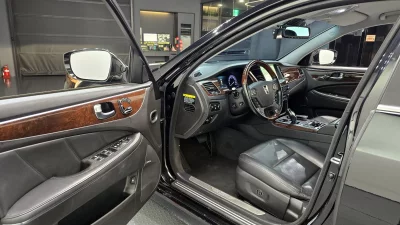 Hyundai Equus