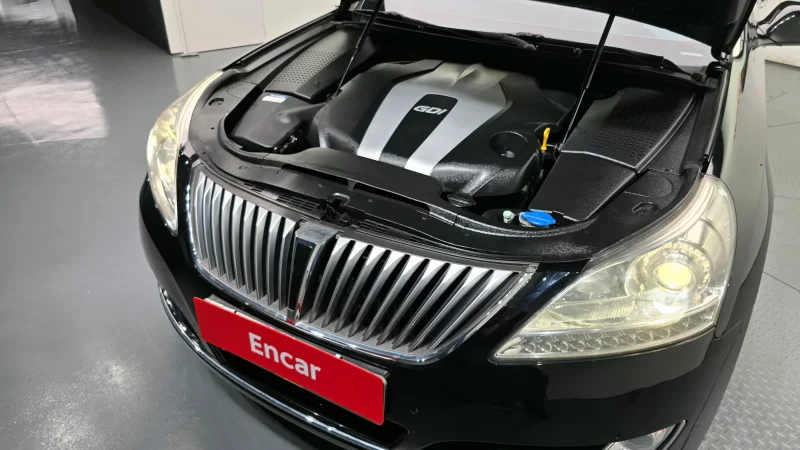 Hyundai Equus