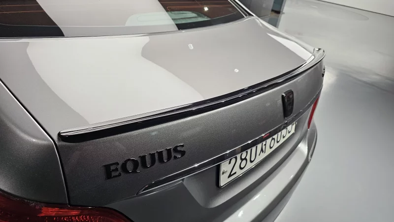 Hyundai Equus